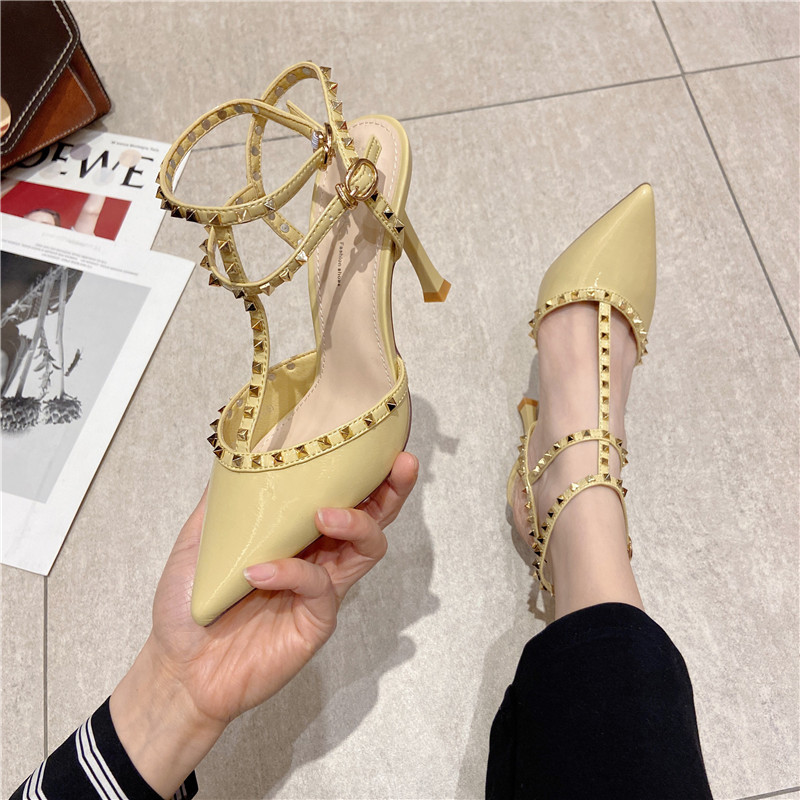 Title 11, Pointed Rivet High Heels Super High Heel Elevat...