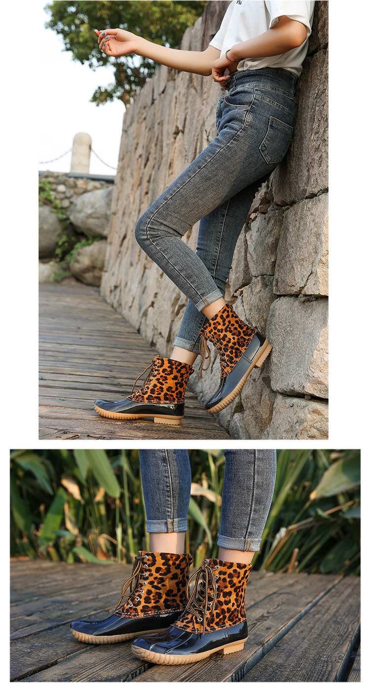 Title 8, Chunky hak leopardprint Martin boots met lage h...