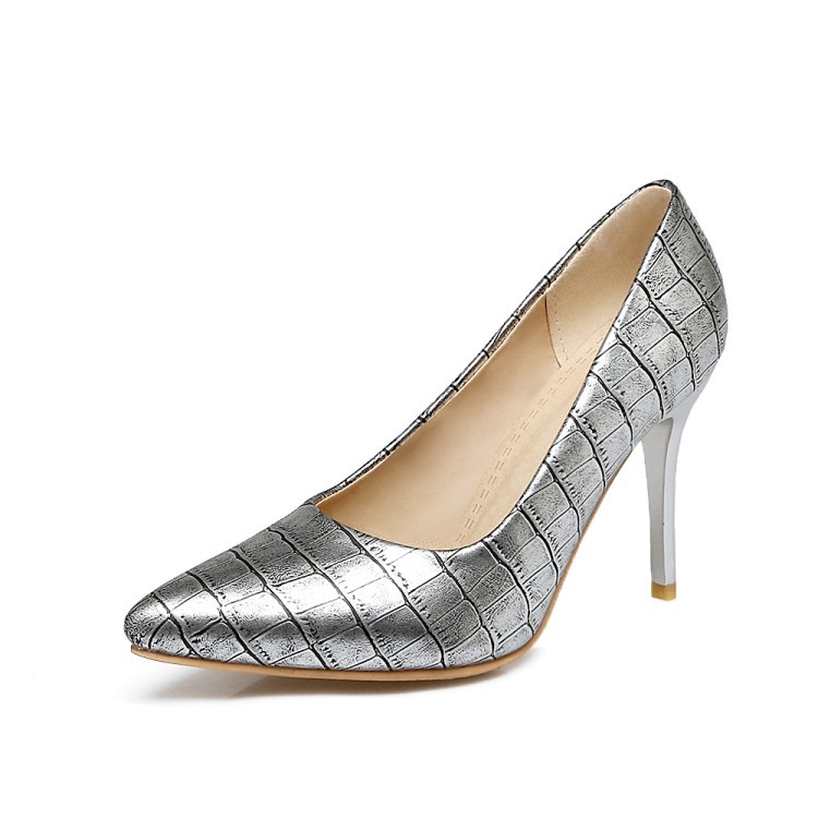 Title 10, Elegante spitz-Stilettos mit rutschfester Sohle...