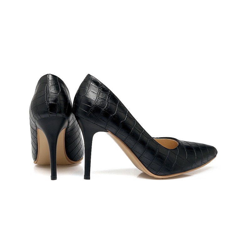 Title 15, Elegante spitz-Stilettos mit rutschfester Sohle...