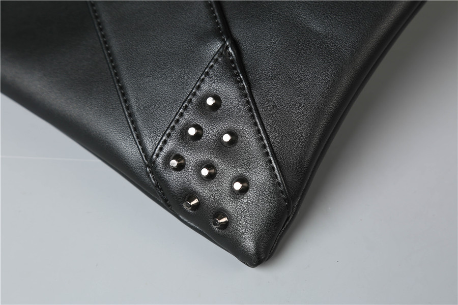 Title 9, Pochette à rivets tendance, idéale pour les soi...