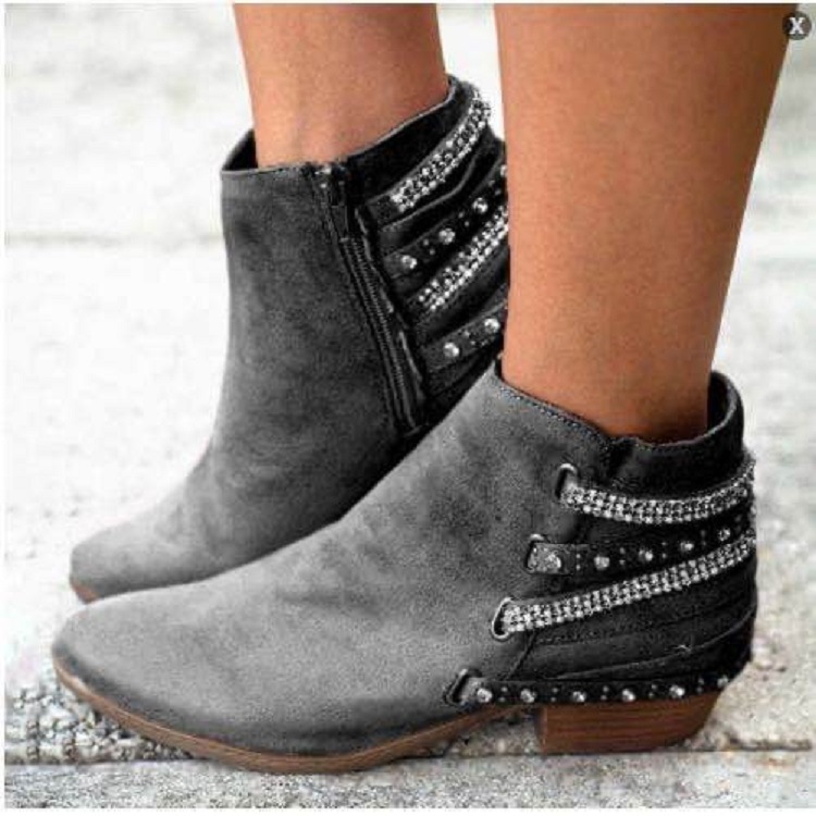 Title 3, Womens Short Boots Round Head Back Bandage