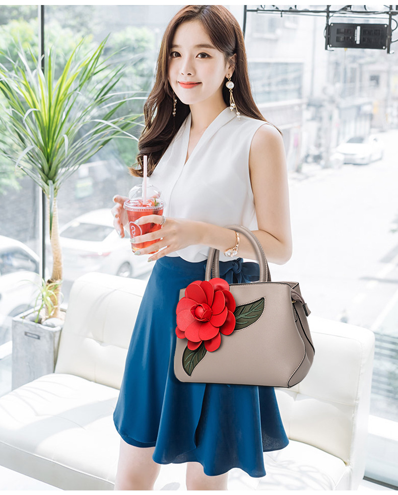 Title 1, Womens fashionable big flower handbag, a lovel...