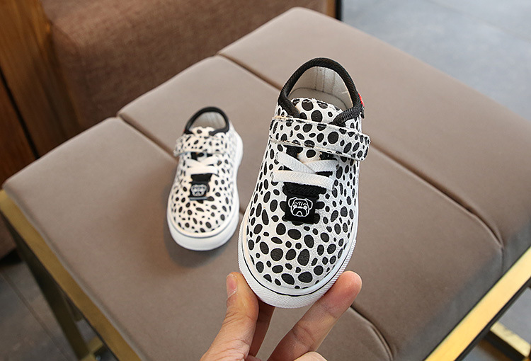 Title 7, Sneakers per bambini con stampa leopardata. Com...