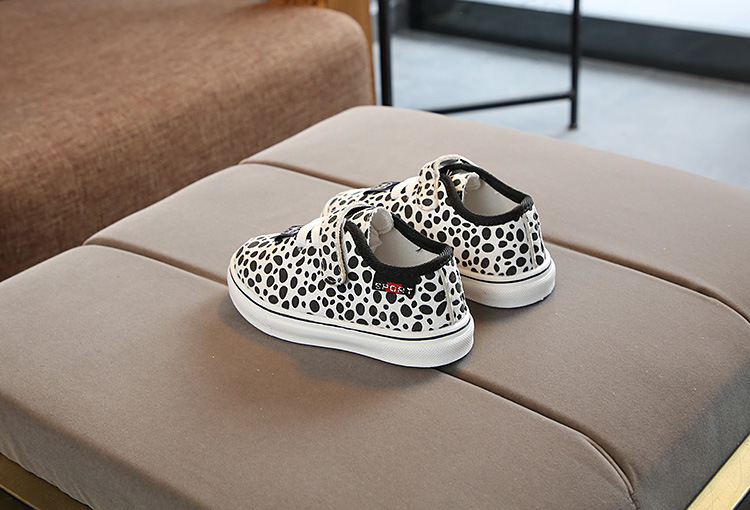 Title 9, Sneakers per bambini con stampa leopardata. Com...