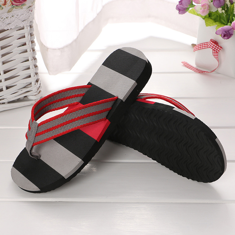 Title 9, Sommer Koreanische Trend Herren Badeslipper. Be...