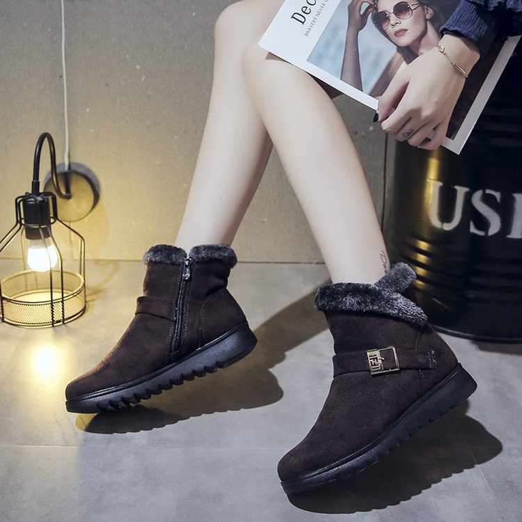 Title 10, Winter Snow Boots Ladies Warm and waterproof bo...