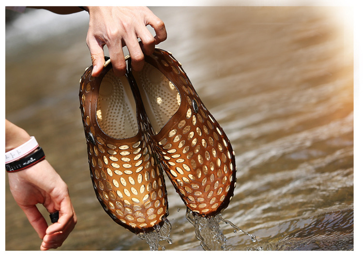 Title 19, Jelly Hole Beach Leisure Wading Sandals. Comfor...