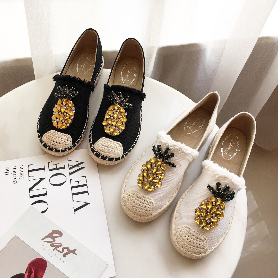 Title 1, Pineapple Rhinestone Flats