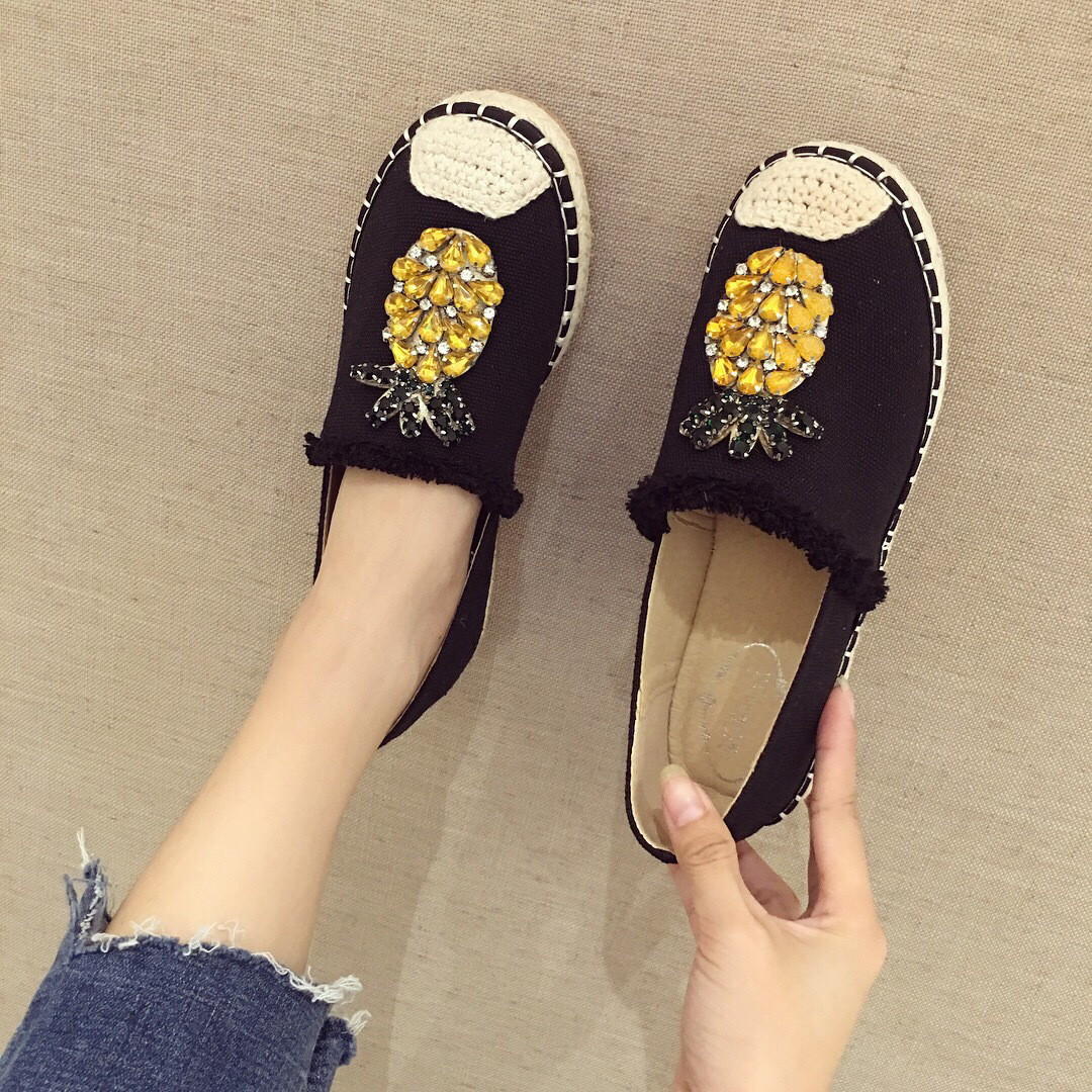 Title 7, Pineapple Rhinestone Flats