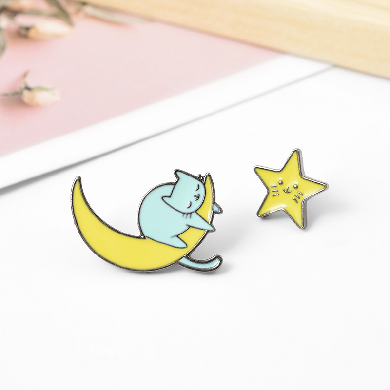 Title 7, Creative Cute Smiling Little Star Paint Brooch ...