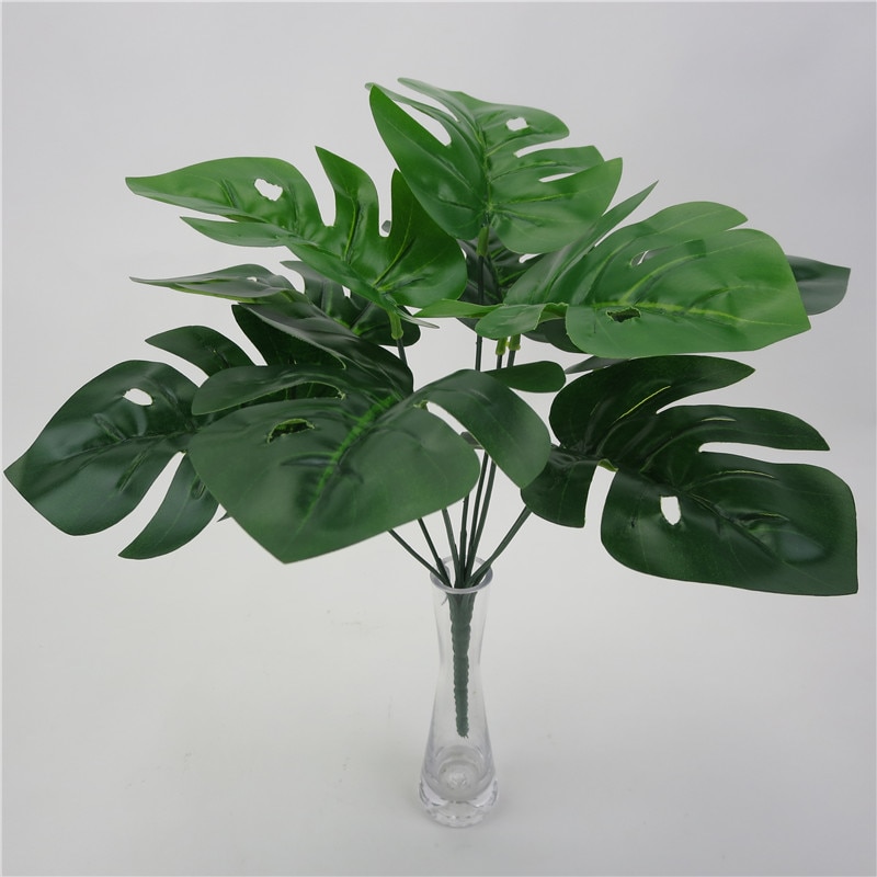 Title 4, Realistische Monstera simulatieplant voor een g...