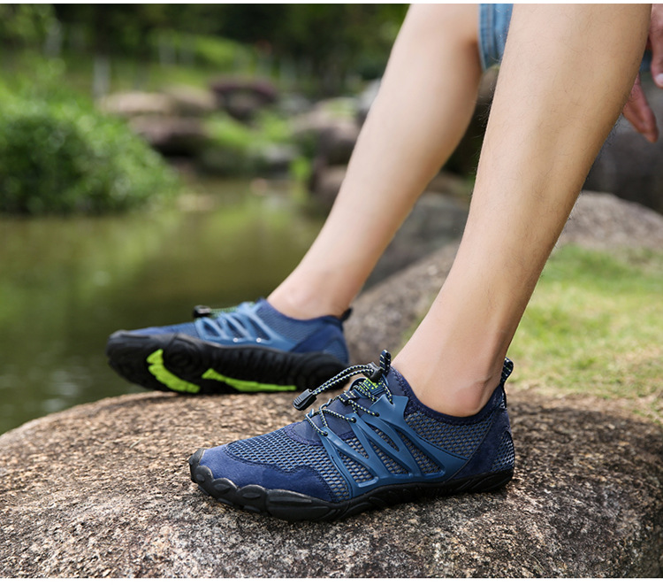 Title 6, Sapatos de natação antiderrapantes femininos. S...