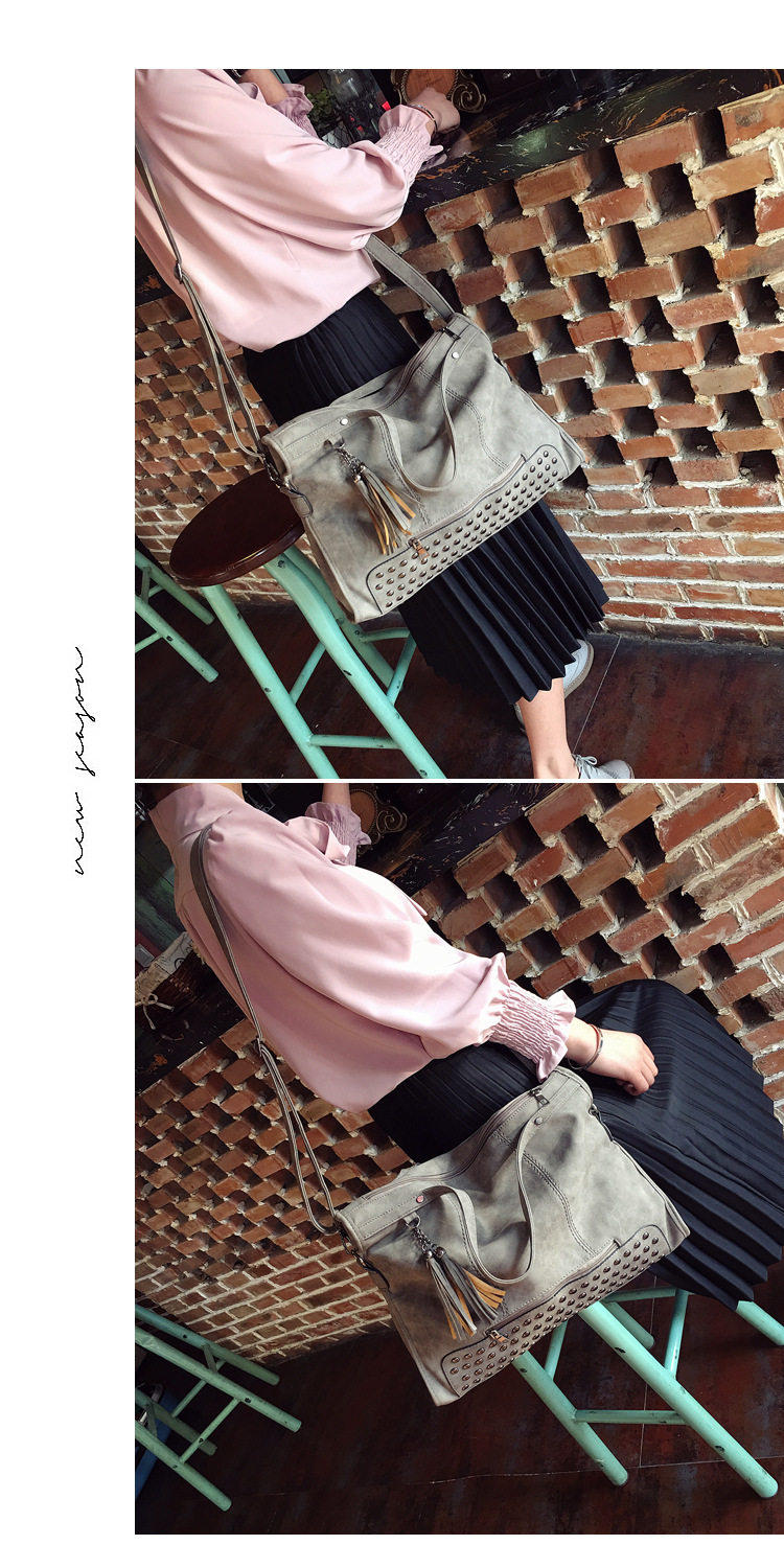 Title 5, Vintage rivet shoulder bag