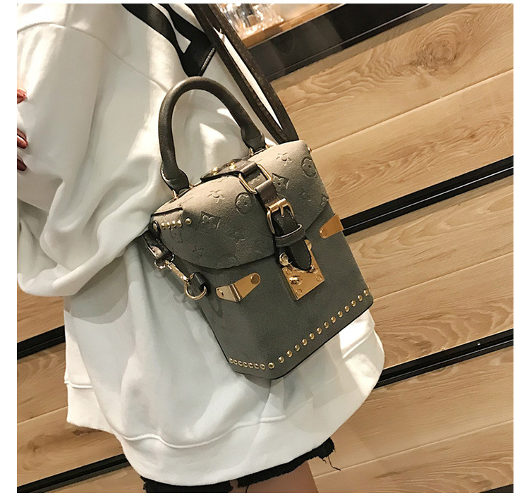 Title 5, Studded shoulder bag