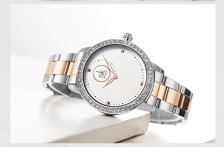 Title 1, Dames diamanten horloge. Tijdloze elegantie en ...