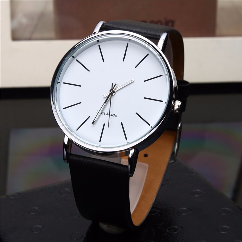 Title 2, Heren en dames quartz horloges. Tijdloze elegan...