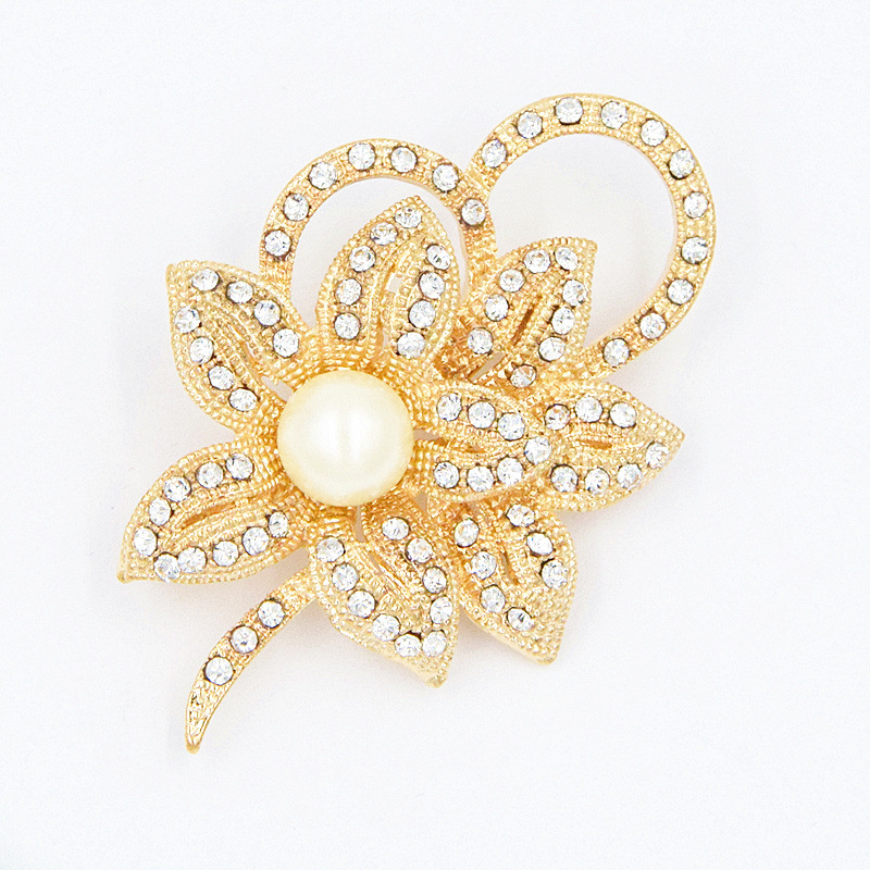 Title 13, Fashion Crystal Pearl Bow Ladies Brooch Apparel