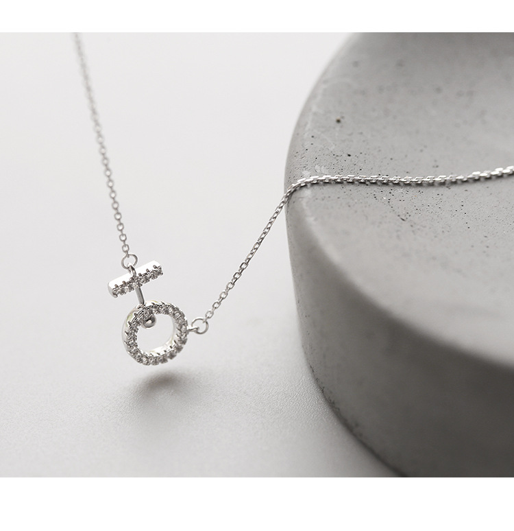 Title 5, Temperament Circle Necklace with Diamonds