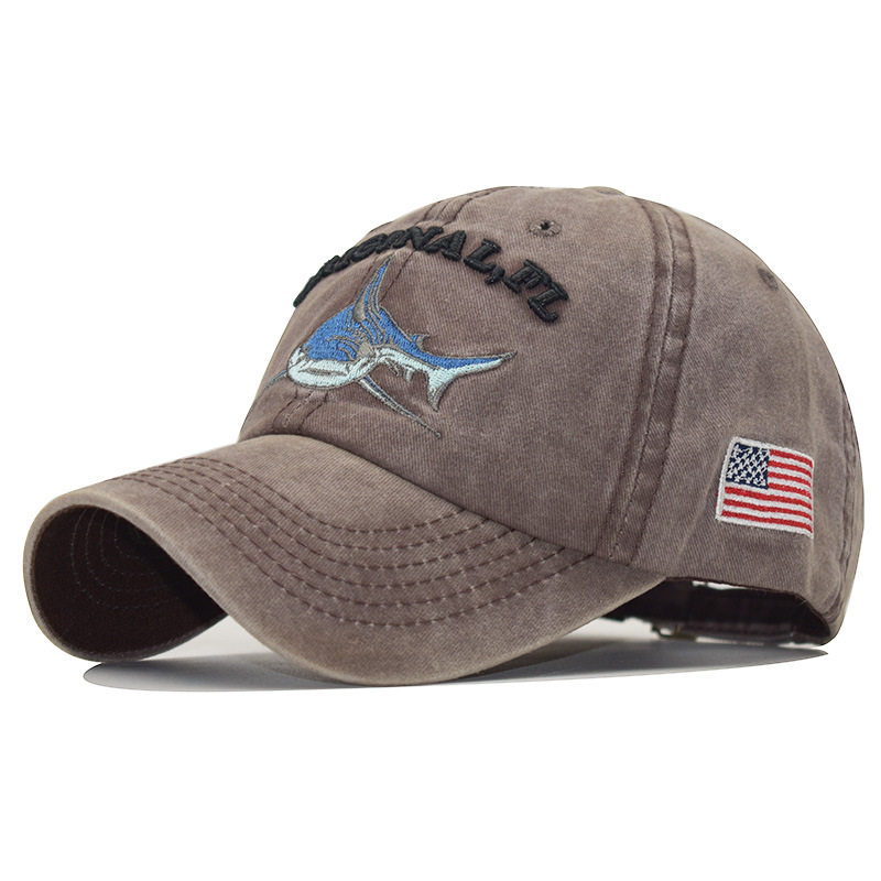 Title 3, Casquette baseball requin brodée délavée