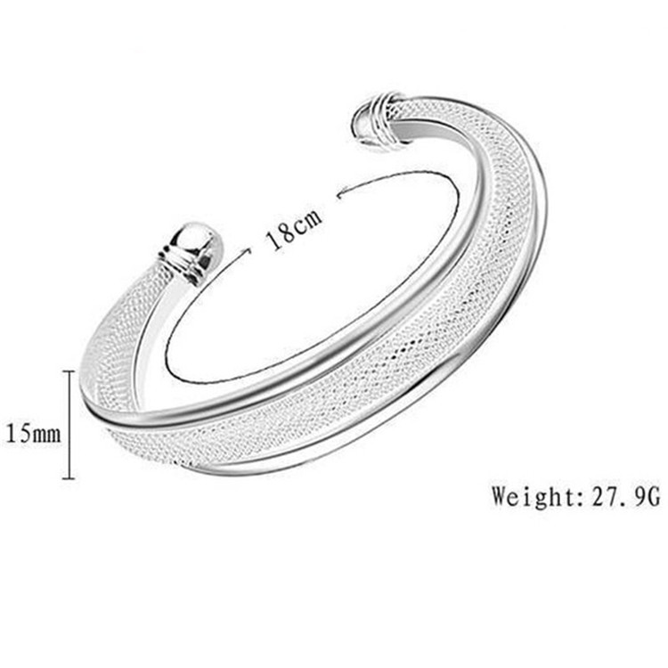 Title 7, Ross Torque Bangle