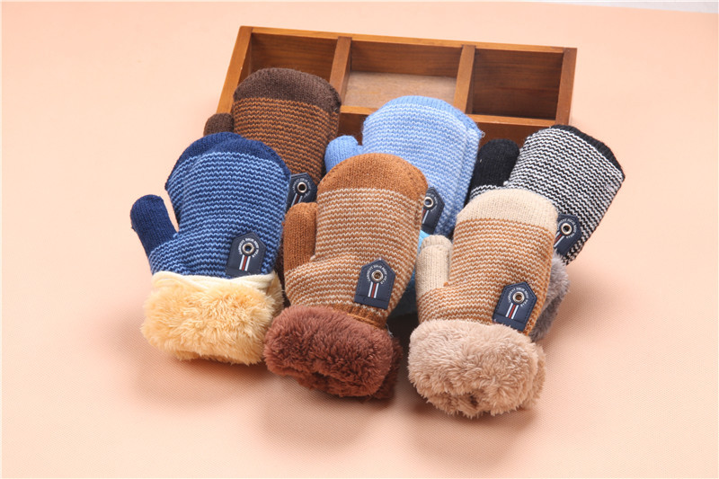 Title 1, New Stylish Warm Mittens For Boys And Girls. Ke...