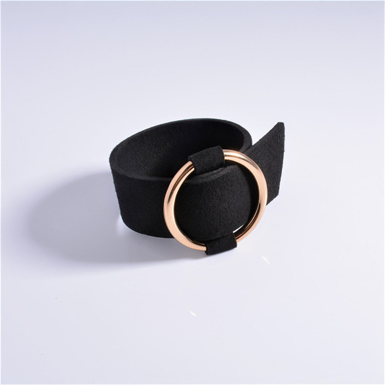 Title 5, Velvet armband metaal rond gesp