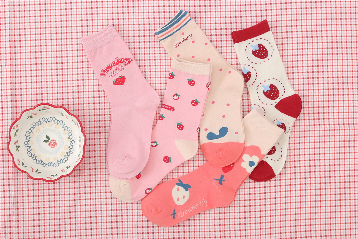 Title 7, Womens Cotton Breathable Sports Strawberry Socks