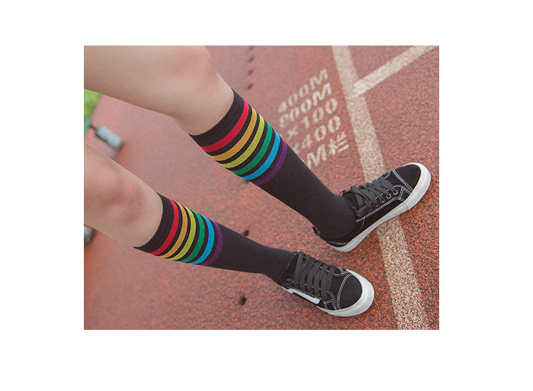 Title 5, Calf socks stripe movement and knee high hose