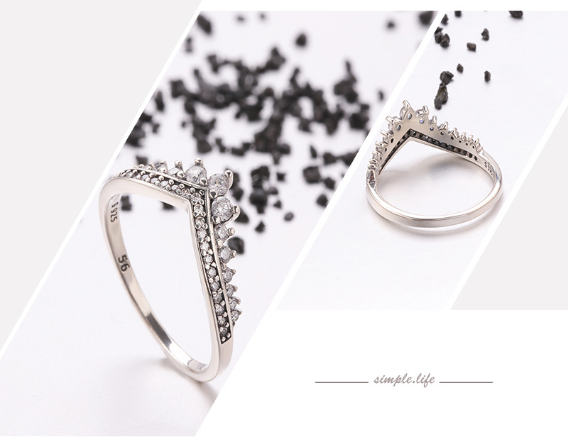 Title 8, S925 Crown Ring for women, elegant and sparklin...