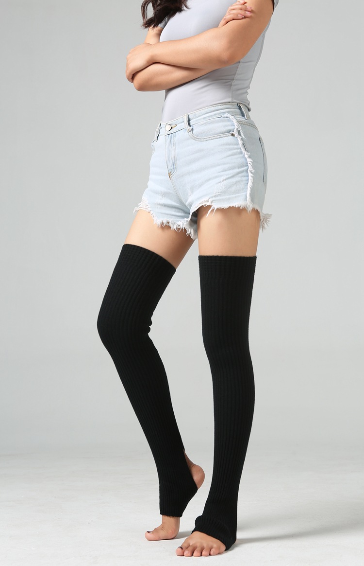 Title 23, Step over the knee and pile up leg warmers