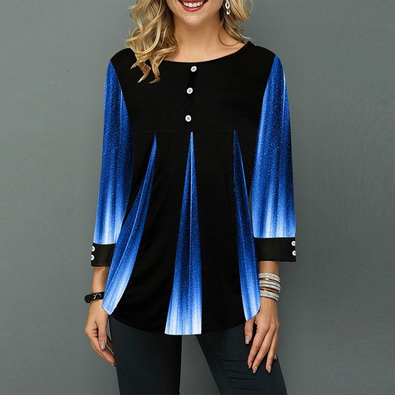 Title 3, Printed gradient three-button long sleeve shirt...