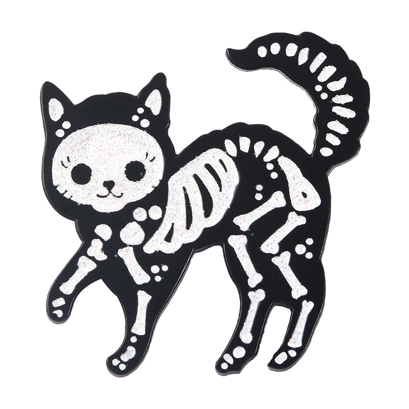 Title 10, Black cat skull