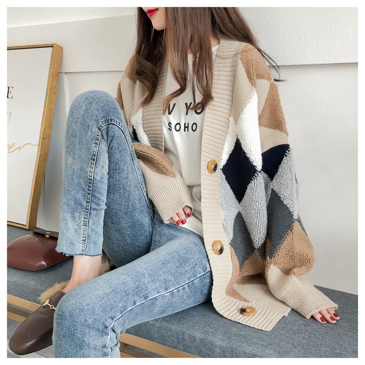 Title 6, V-neck button cardigan woolen jacket with stitc...