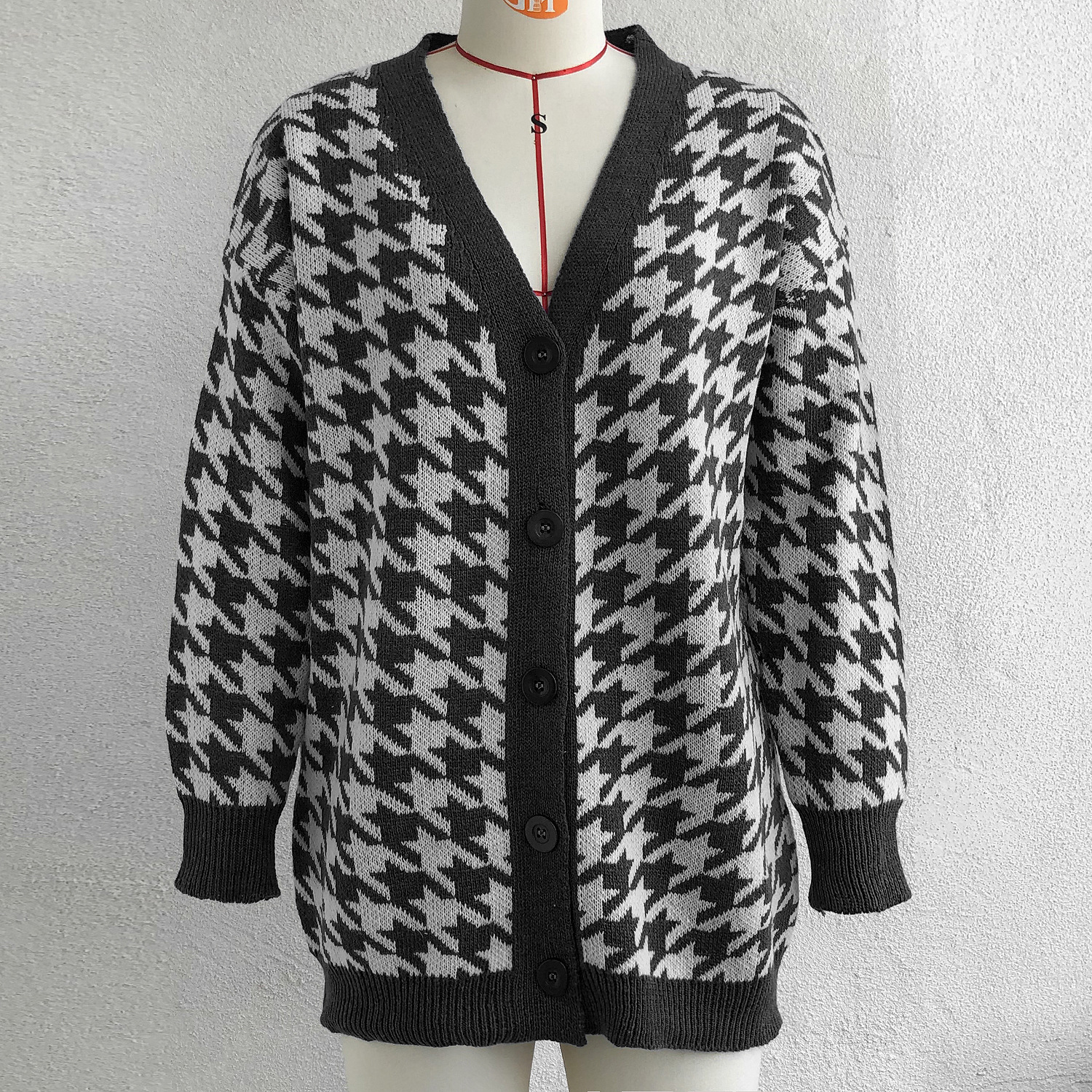 Title 25, V-neck button cardigan woolen jacket with stitc...