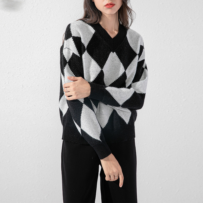 Sweater Women's Knitwear Diamond V-neck Pullover Long Sleeve