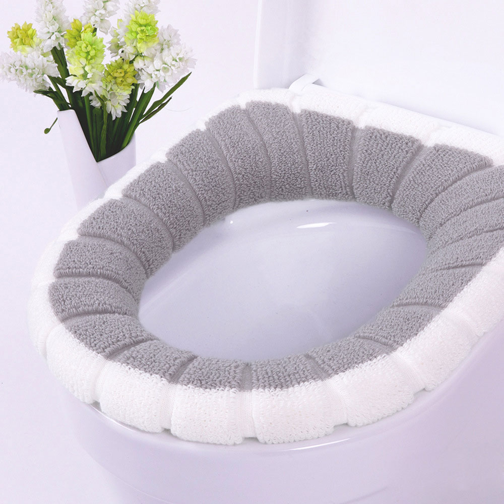 Title 8, Two-color mosaic toilet seat cushion