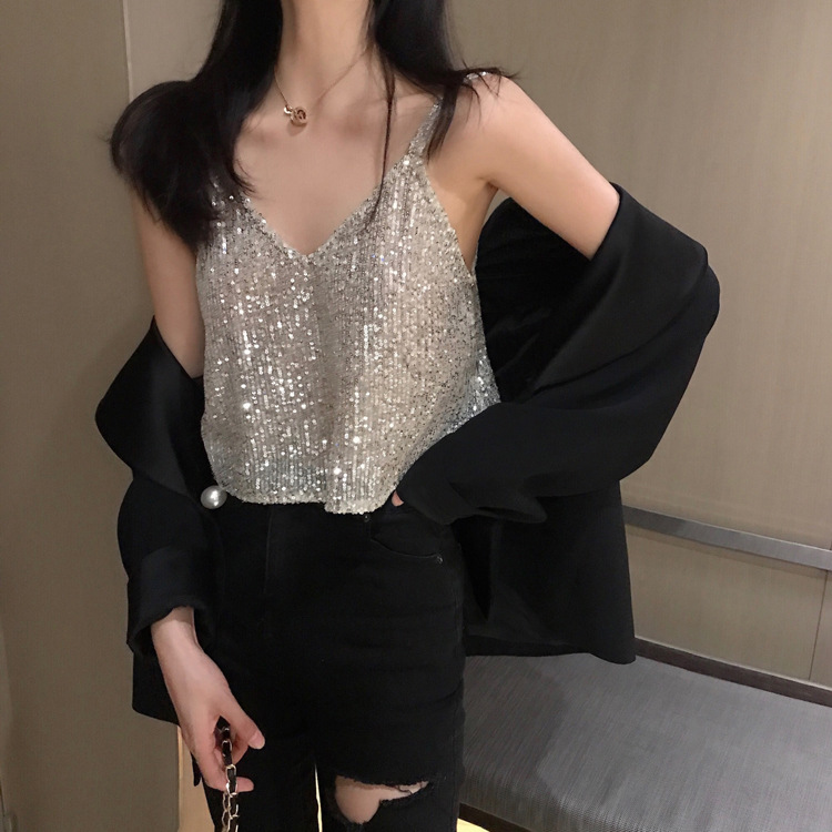 Title 34, Short Slim-fit Glittery Sequined Bottoming Top ...