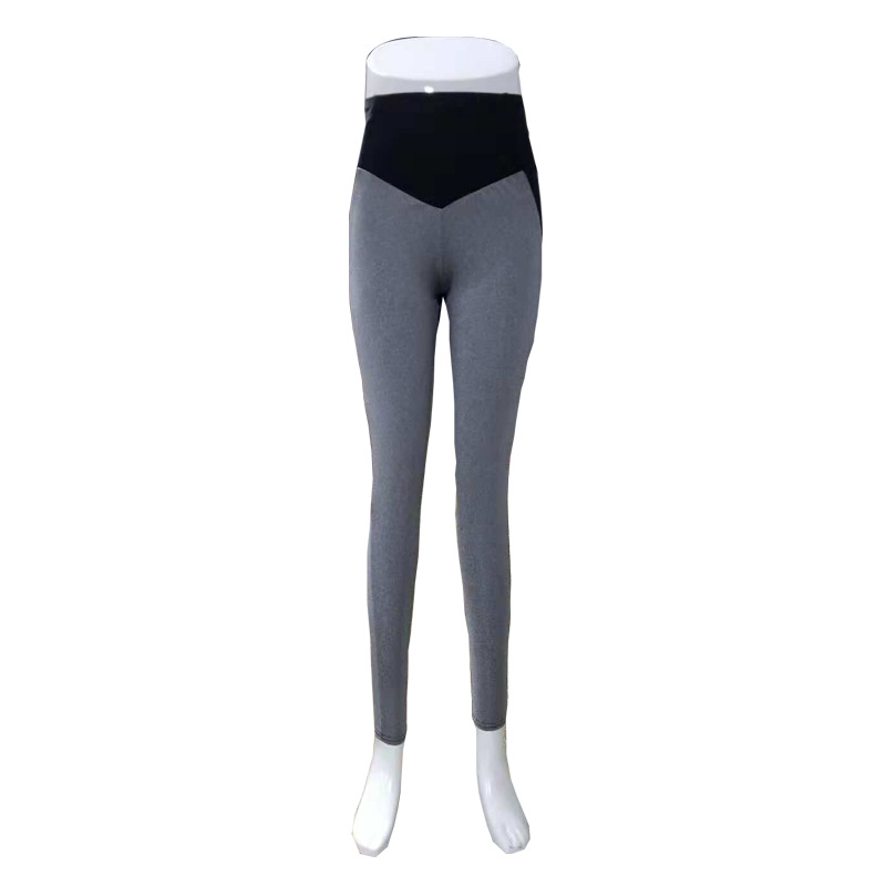 Title 3, Leggings yoga con cuciture nere e grigie. Comod...