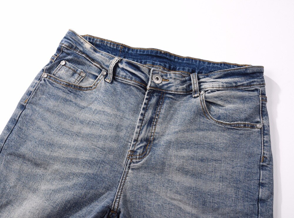 Title 7, Pantalones Smashing Hole Slim Jeans para un loo...