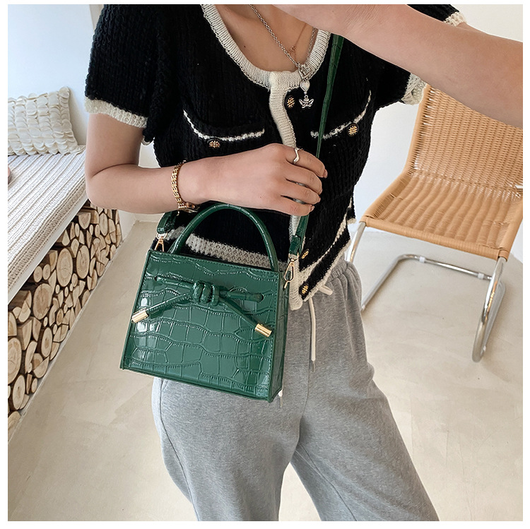 Title 12, New Korean Style Single Shoulder Messenger Bag ...