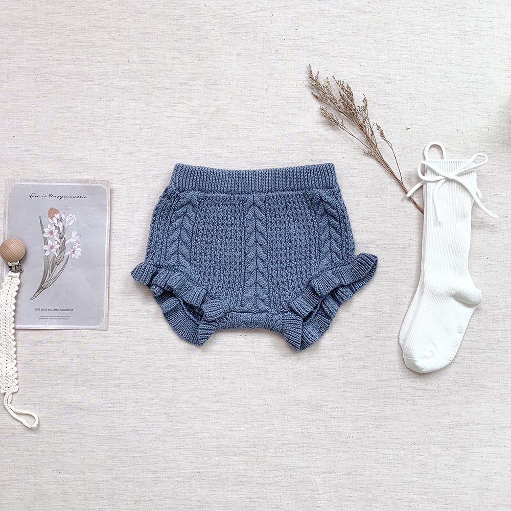 Title 15, Baby Mädchen Twisted Knit Shorts mit Farbpunktm...