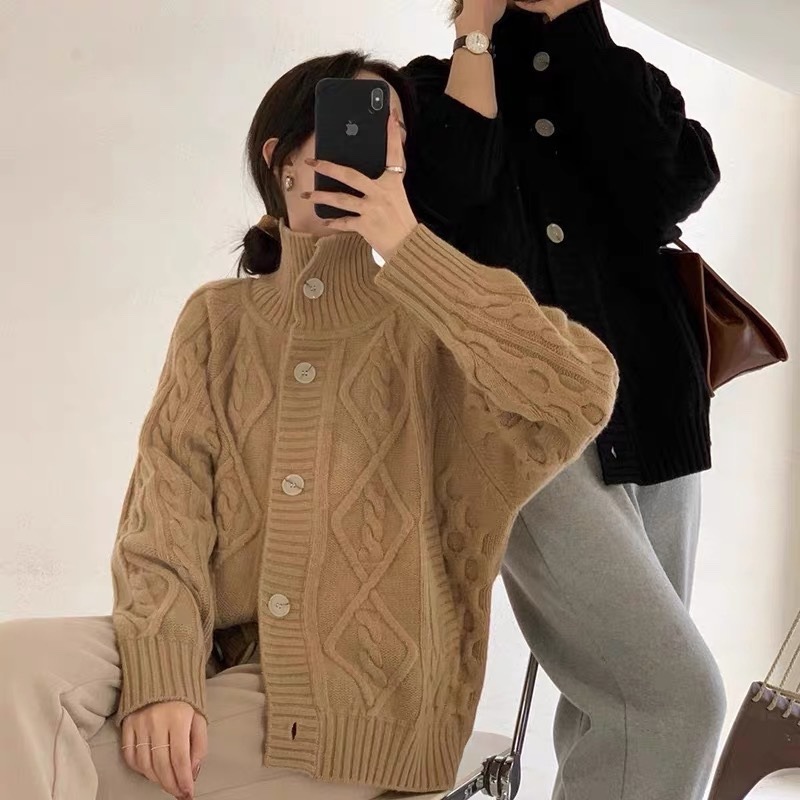 Lazy Wind Twist Knit Cardigan With Top