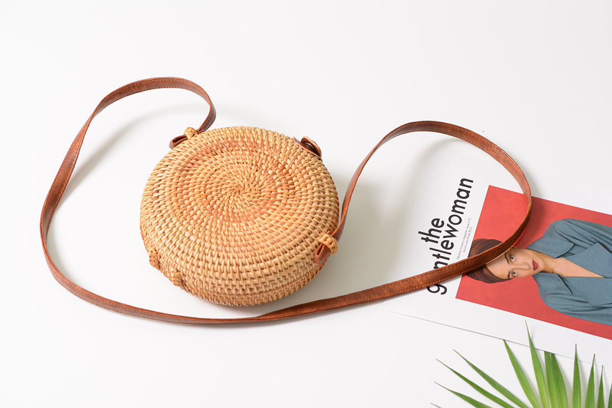 Title 9, Borsa in rattan diagonale mini Sen, cestino con...