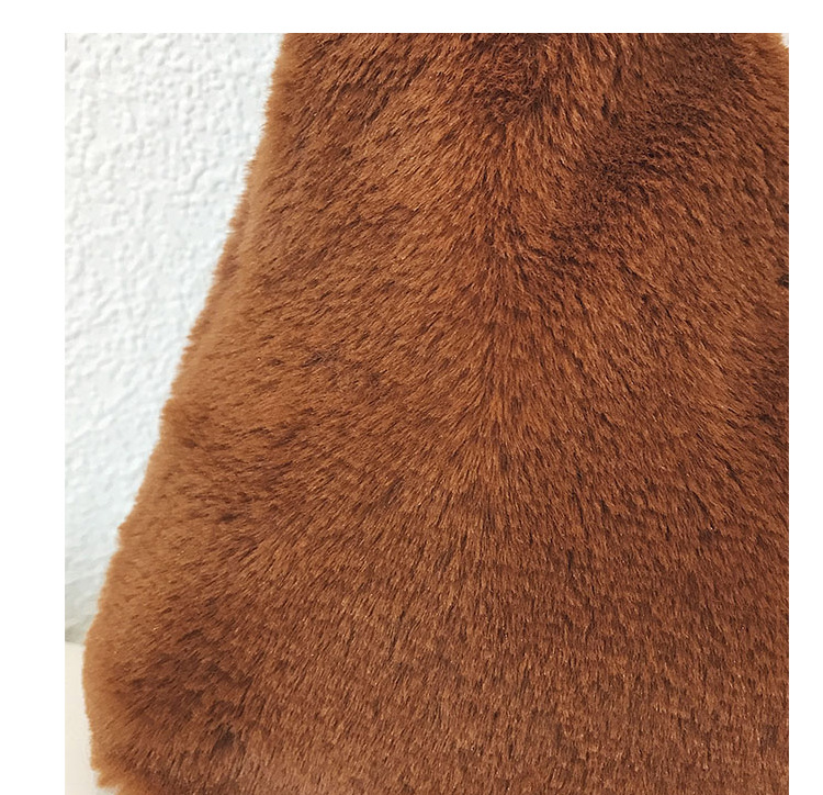 Title 55, Sac à main en peluche gilet