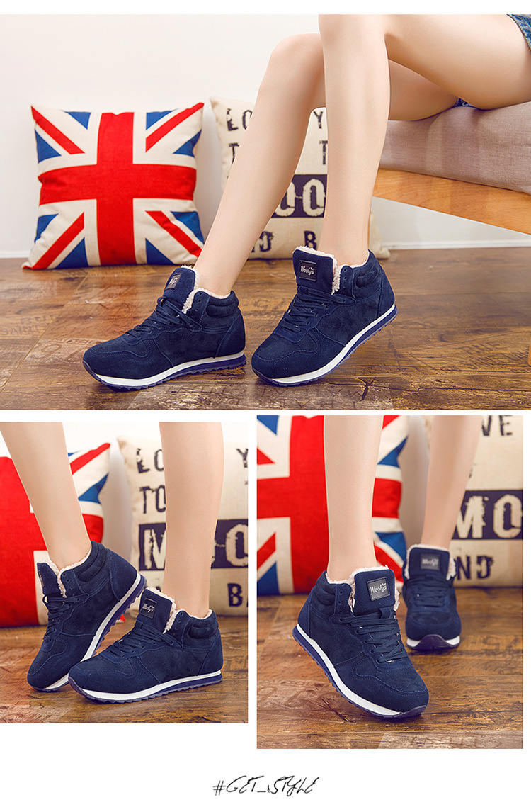 Title 6, Lace-up flat-bottomed boots, offering all-day c...