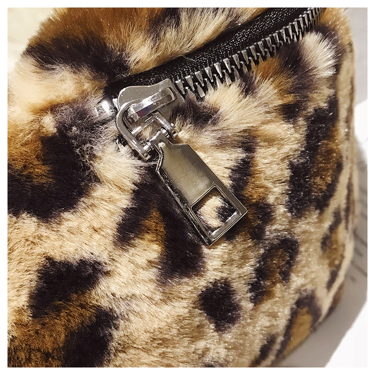 Title 9, Joker simple personality leopard print pockets