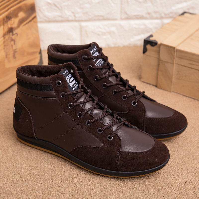 Title 27, British leather boots for men and women. Durabl...