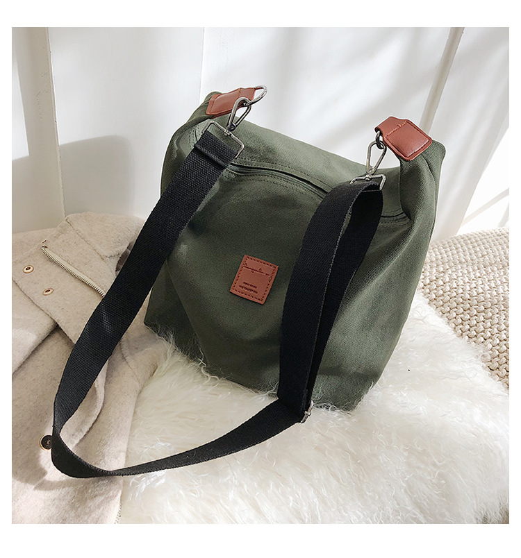 Title 16, Canvas Broadband Shoulder Bag