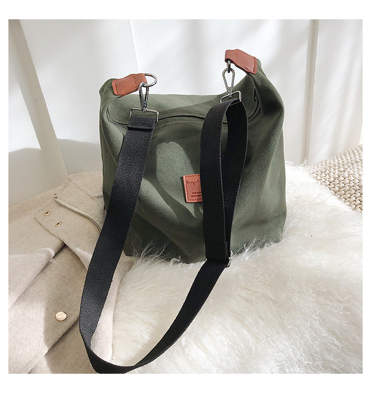 Title 17, Canvas Broadband Shoulder Bag